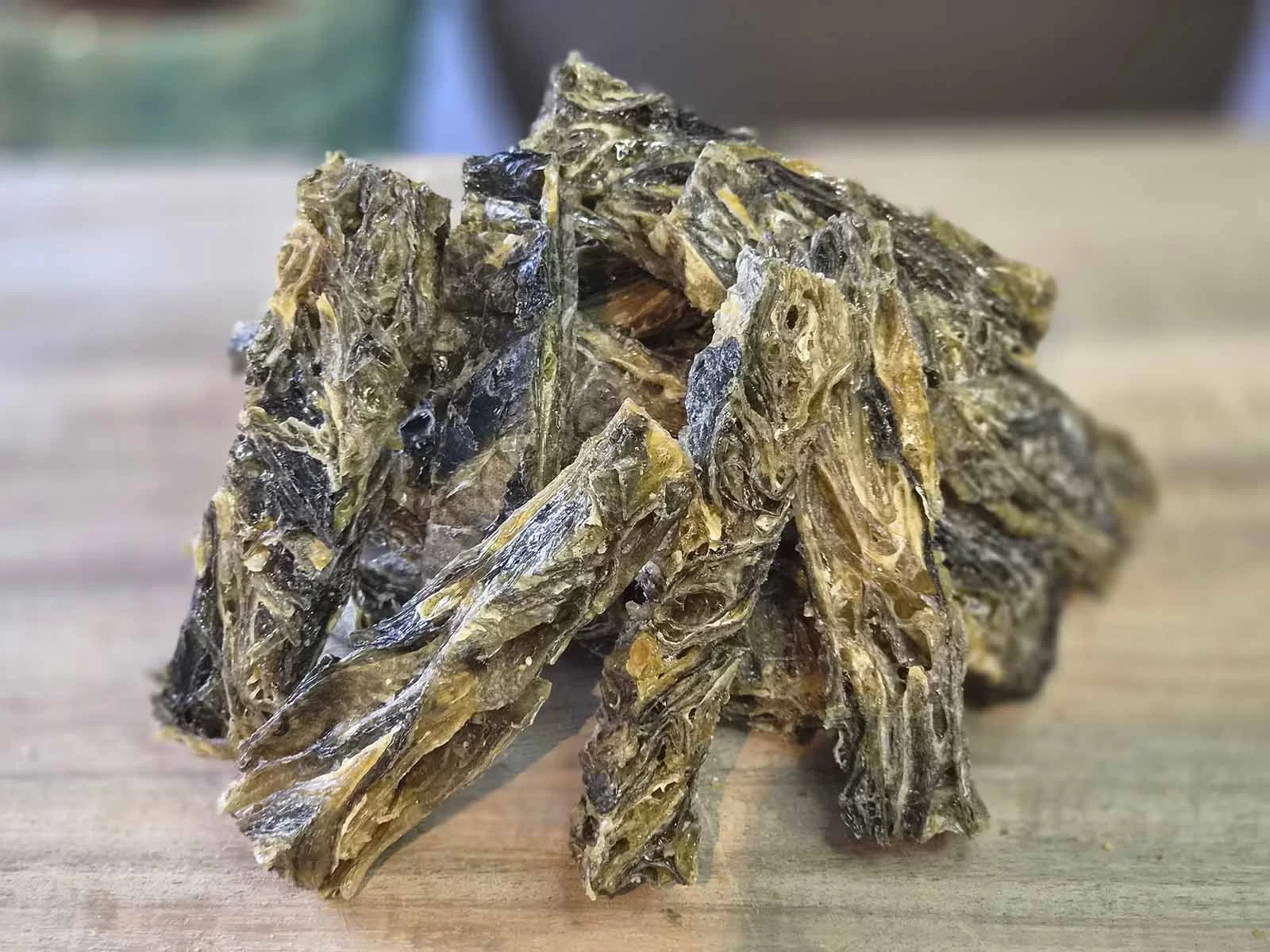 100% whitefish skin jerky fingers for dogs. Naturally high in protein and low in fat, with a satisfyingly crunchy texture dogs will love